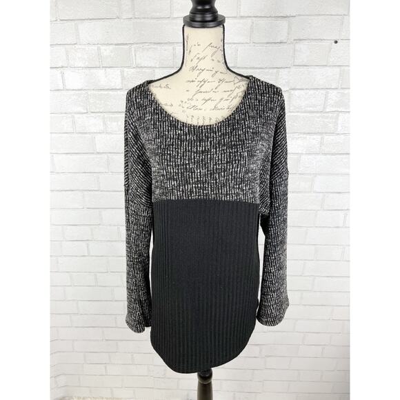 Suzanne Betro Knit Color Block Sweater Size Large - Picture 1 of 10